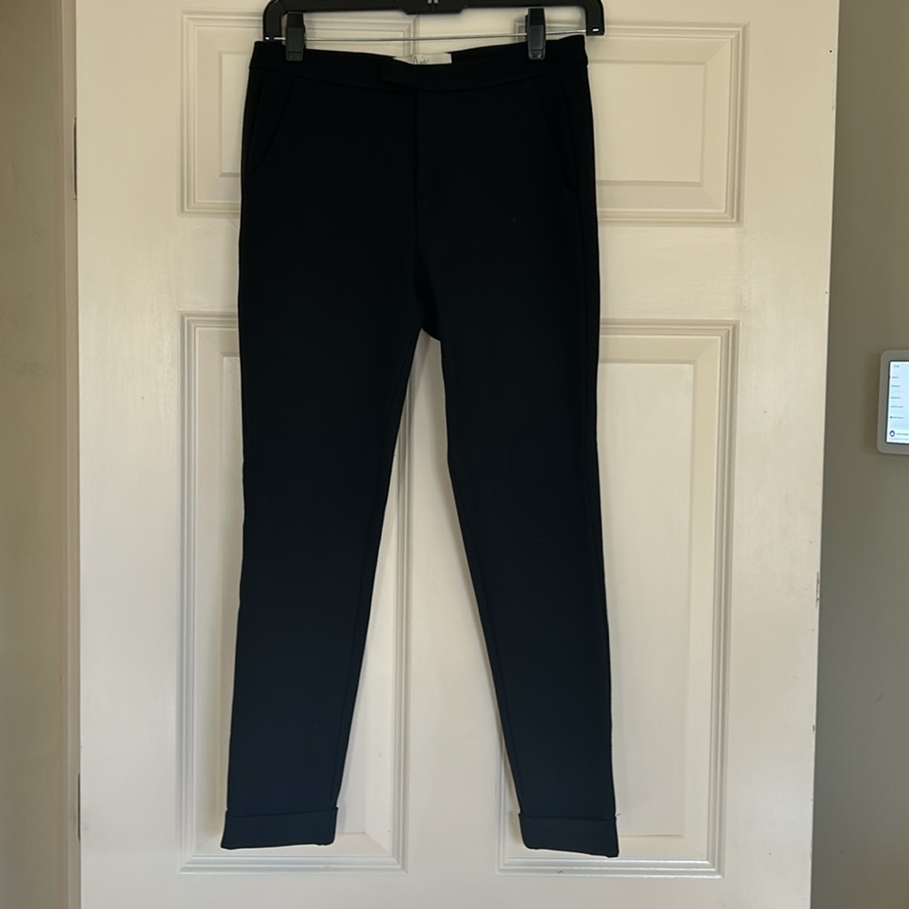 Joie black slim cropped pants like new sz 2